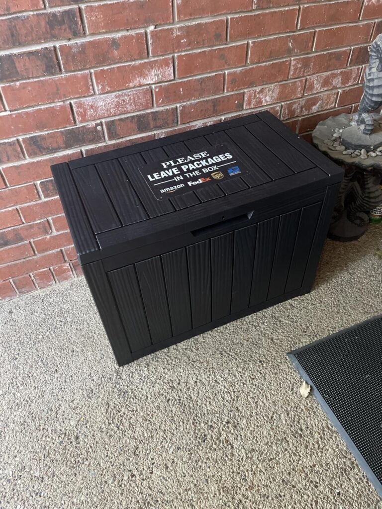 140 Gal Wheeled Box product view 1