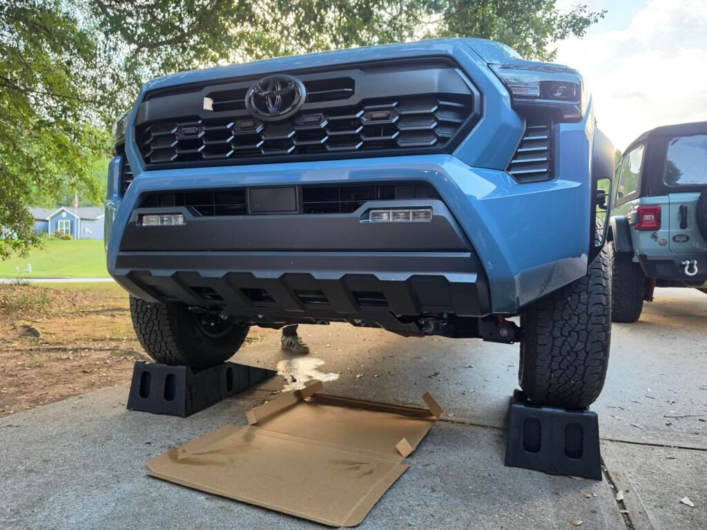 16000 lb 7in Service Ramps product view 1