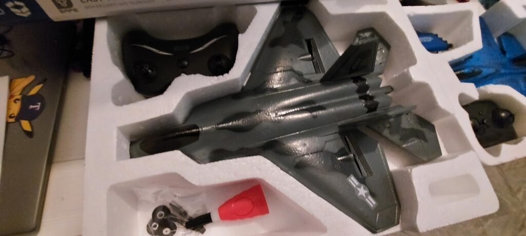 2CH F-22 Glider product view 2