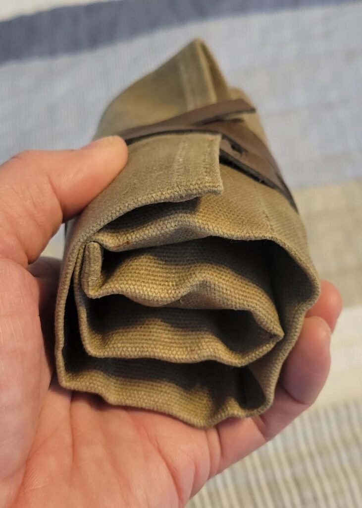 6-Slot Waxed Canvas Roll product view 1