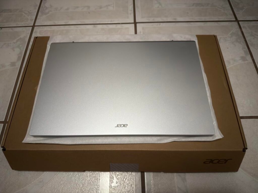 Acer Aspire Go 15 product view 2
