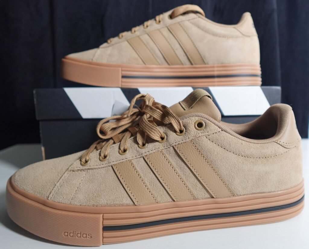 adidas Daily 4.0 Alt product view 2