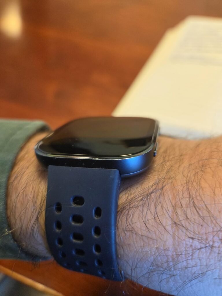 Amazfit Bip 6 product view 2