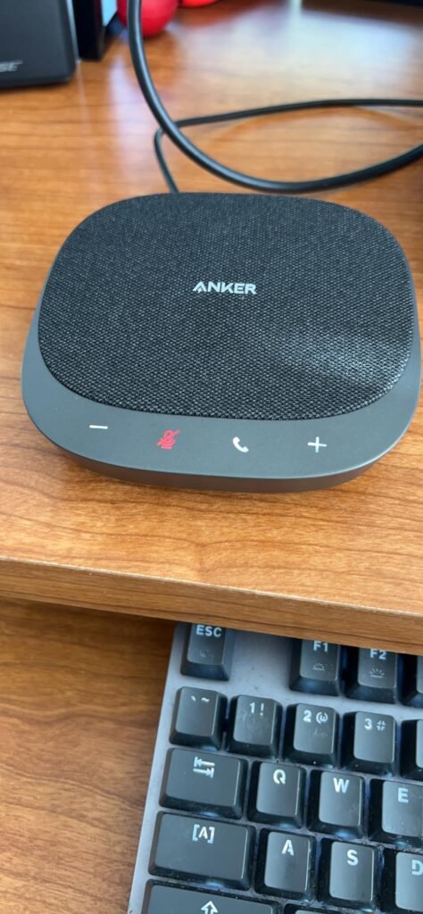 Anker PowerConf S330 product view 1