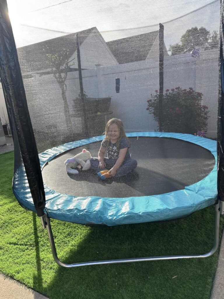 AOTOB Trampoline product view 1