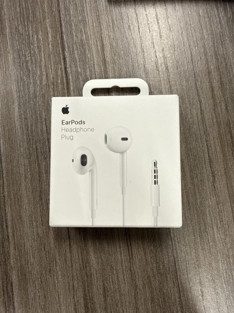 Apple EarPods 3.5mm product view 3