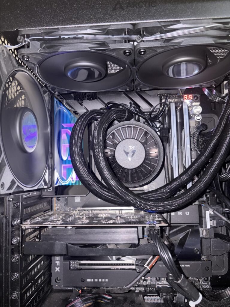ARCTIC Liquid Freezer III Pro 240 product view 1