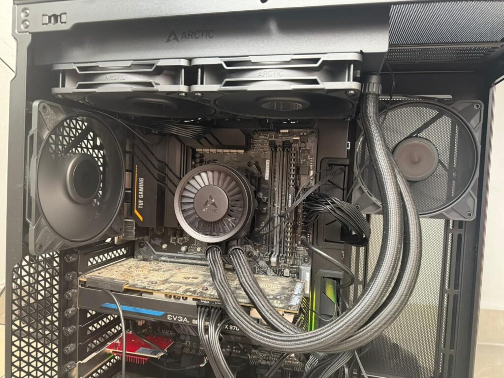 ARCTIC Liquid Freezer III Pro 280 product view 2