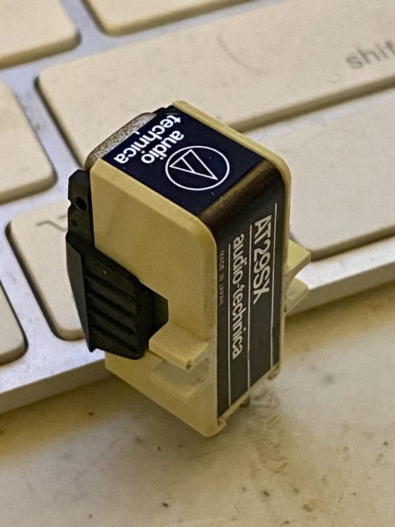 AT-VM95E product view 3