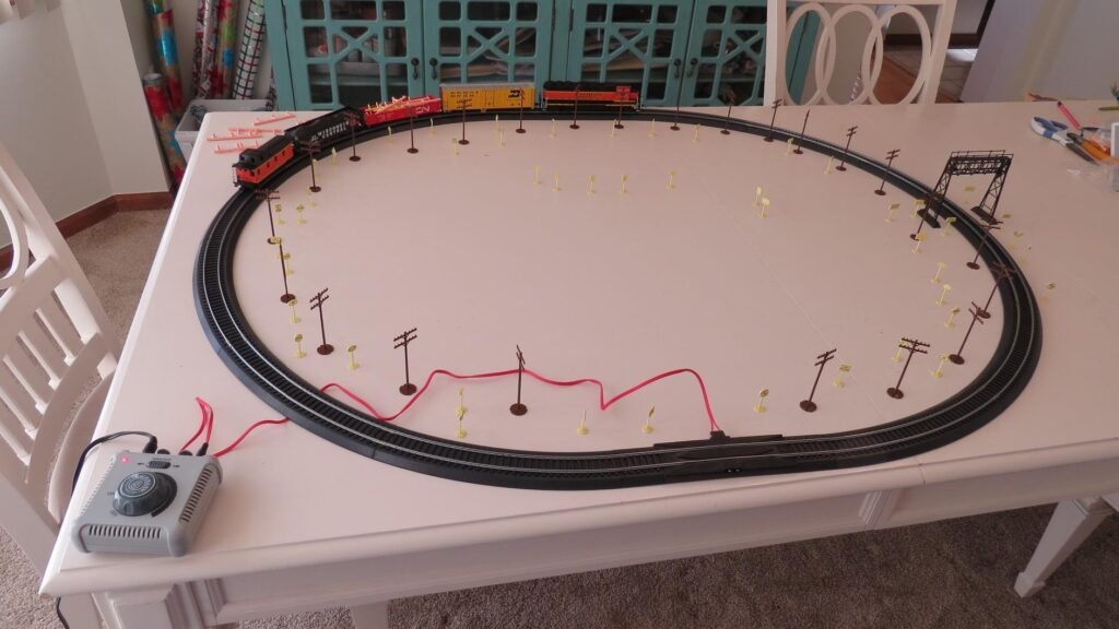 Bachmann Rail Chief HO product view 1