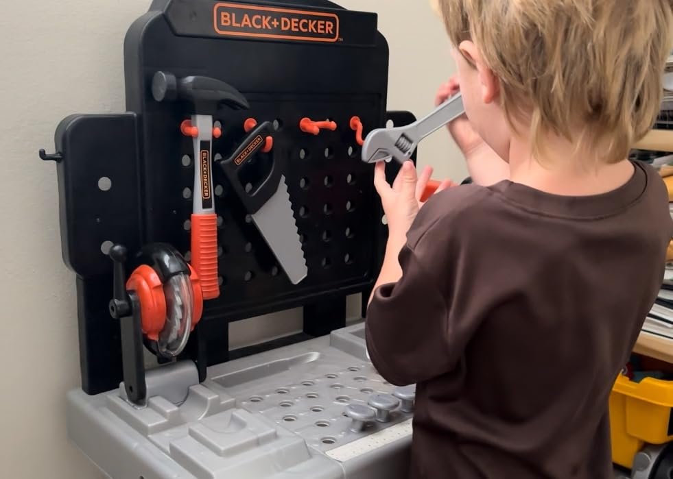 Black+Decker Kids Workbench product view 3