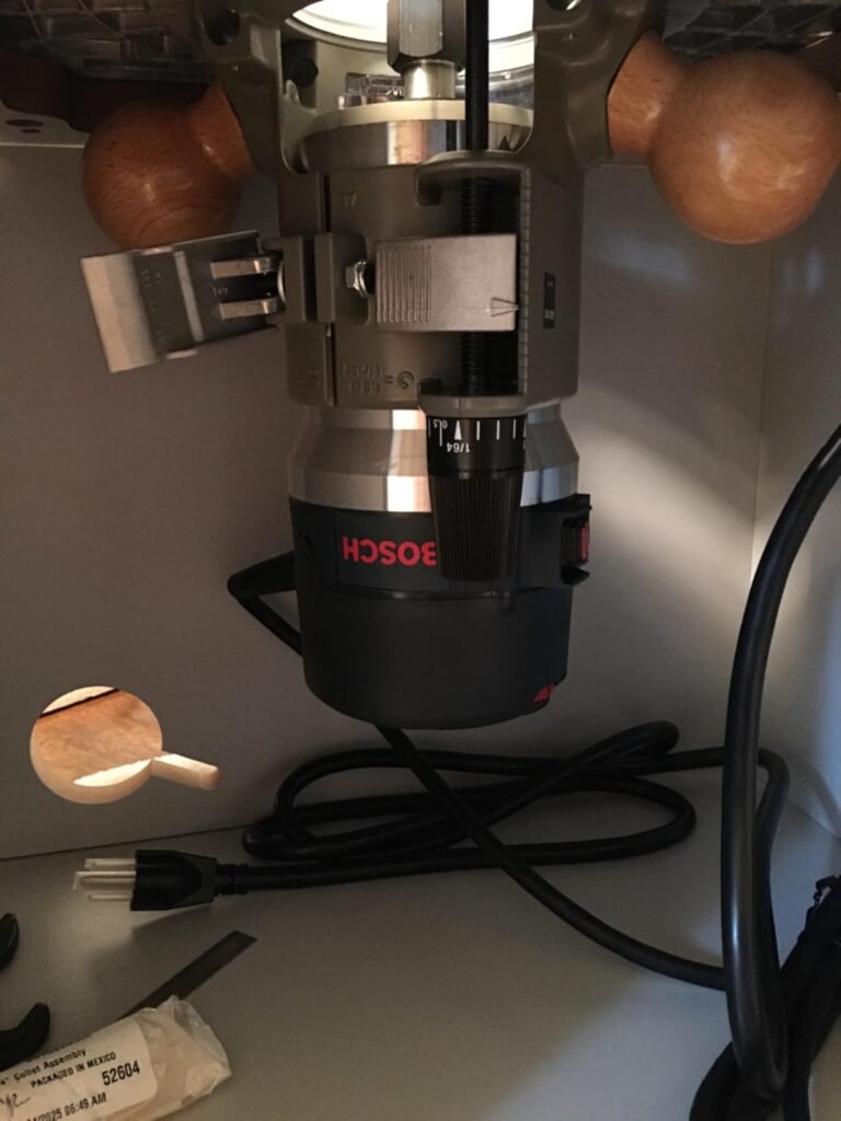 Bosch 1617EVS product view 1