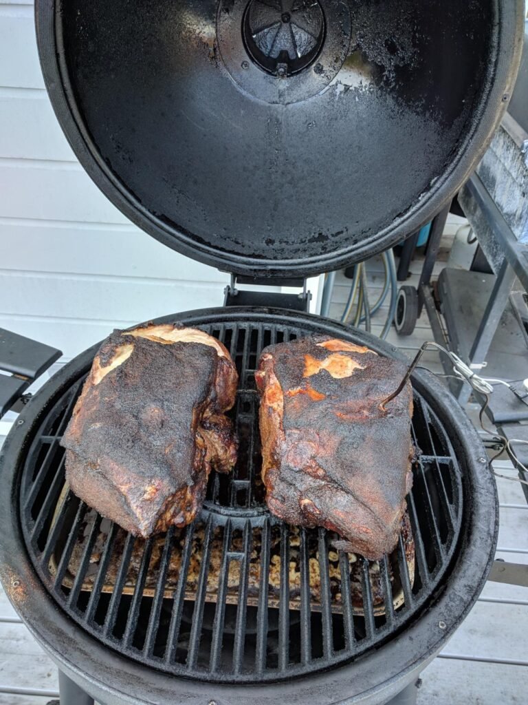 Char-Griller AKORN 20 product view 2