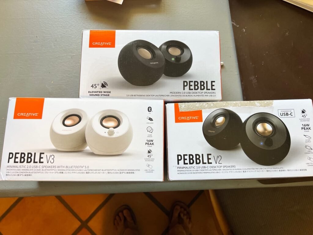 Creative Pebble 2.0 product view 1