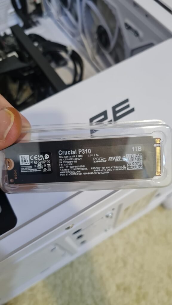 Crucial P310 product view 3