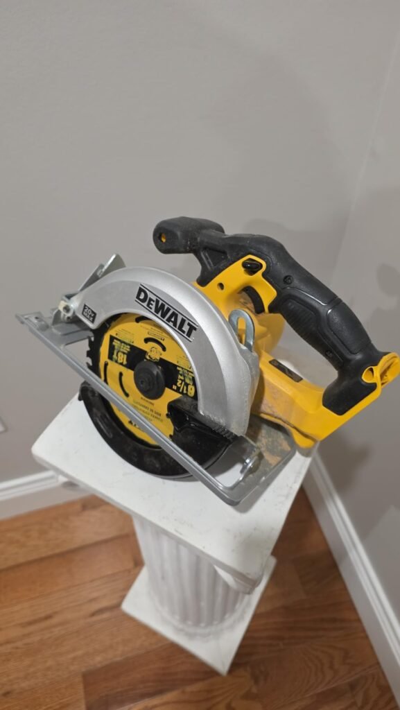 DCK540D1 5-Tool product view 1
