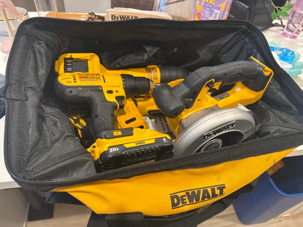 DCK540D1 5-Tool product view 2
