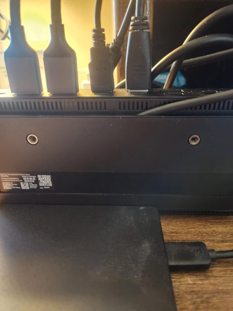 Dell Pro SD25TB4 product view 1