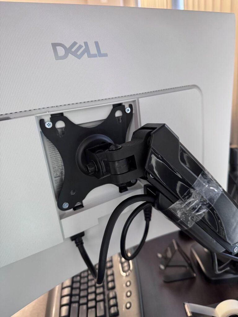 Dell S2725QS 4K product view 1