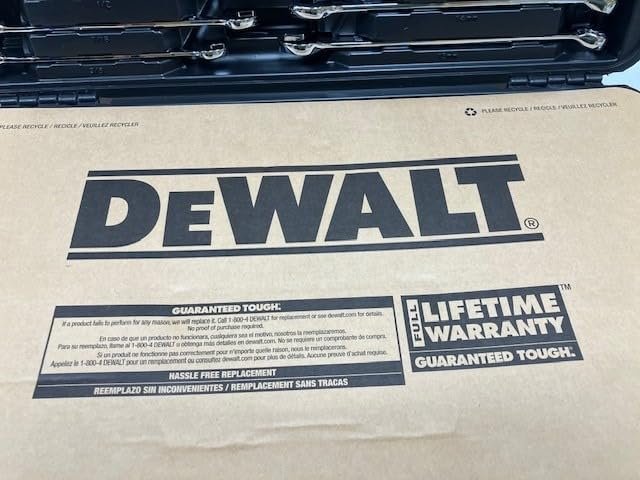 DEWALT 142-Piece Set product view 3