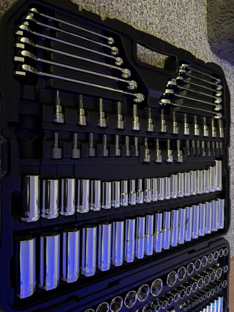 DEWALT 264-Piece Set product view 2