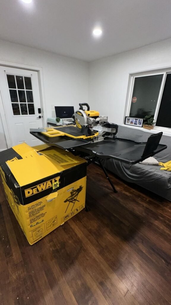 DEWALT D36000S 15-Amp product view 2