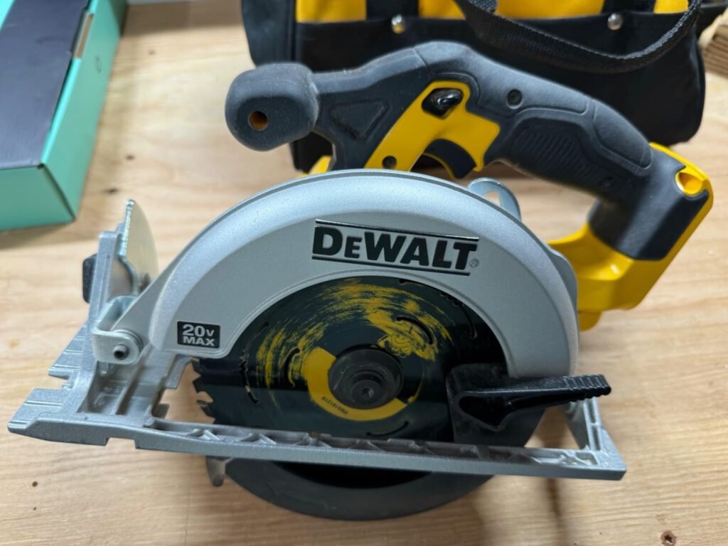 DEWALT DCS391B product view 1