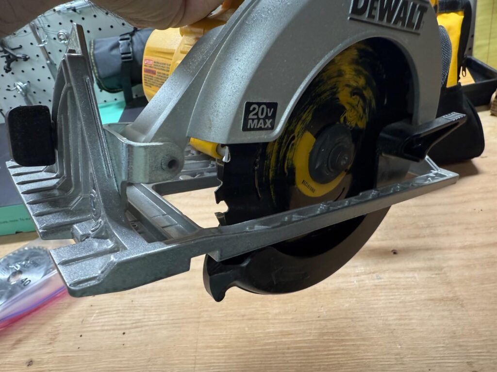 DEWALT DCS391B product view 2