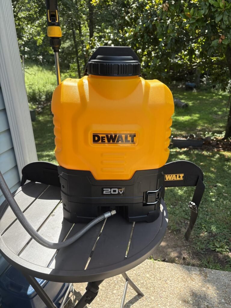 DEWALT DXSP190681 Backpack product view 1