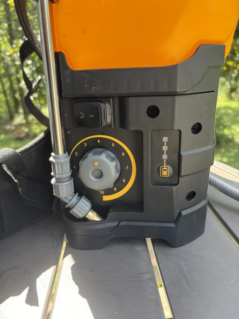 DEWALT DXSP190681 Backpack product view 2