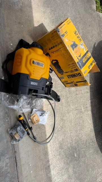 DEWALT DXSP190681 Backpack product view 3