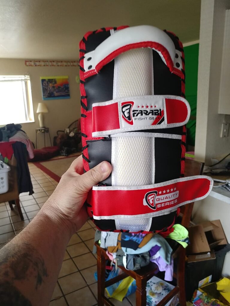 Farabi Curved Kick Pad product view 2