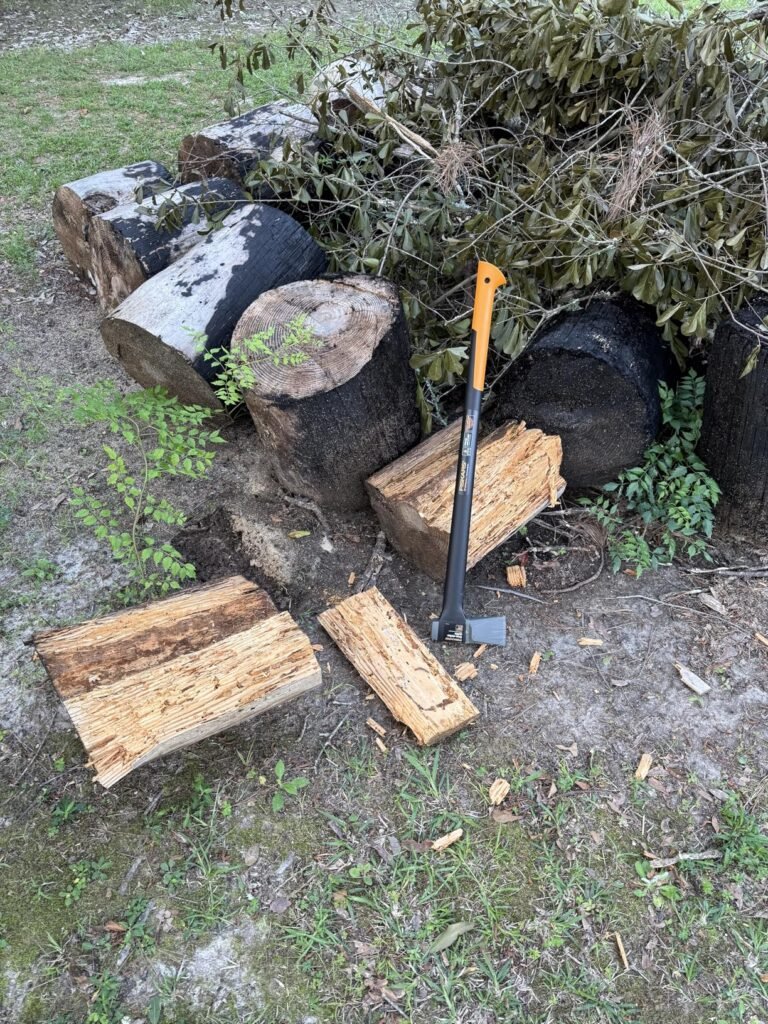 Fiskars X27 Splitting Axe product view 1