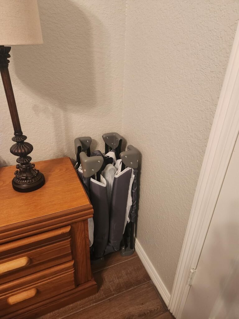 Foldable Travel Play Yard product view 2