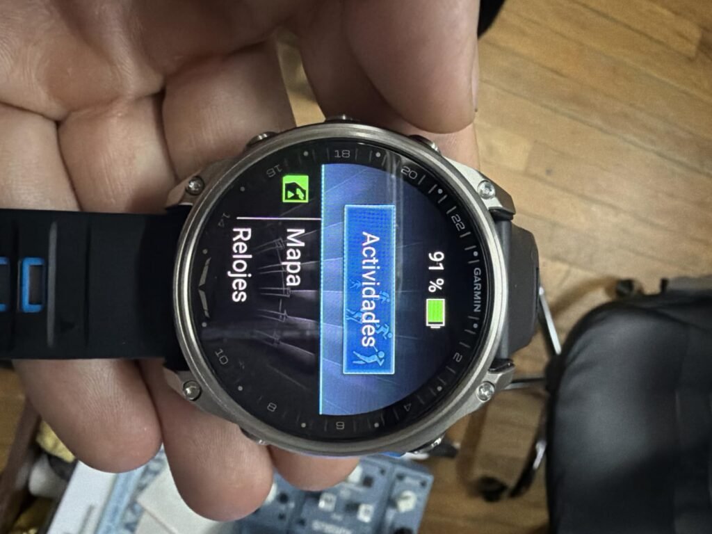 Garmin D2 Mach 2 product view 2