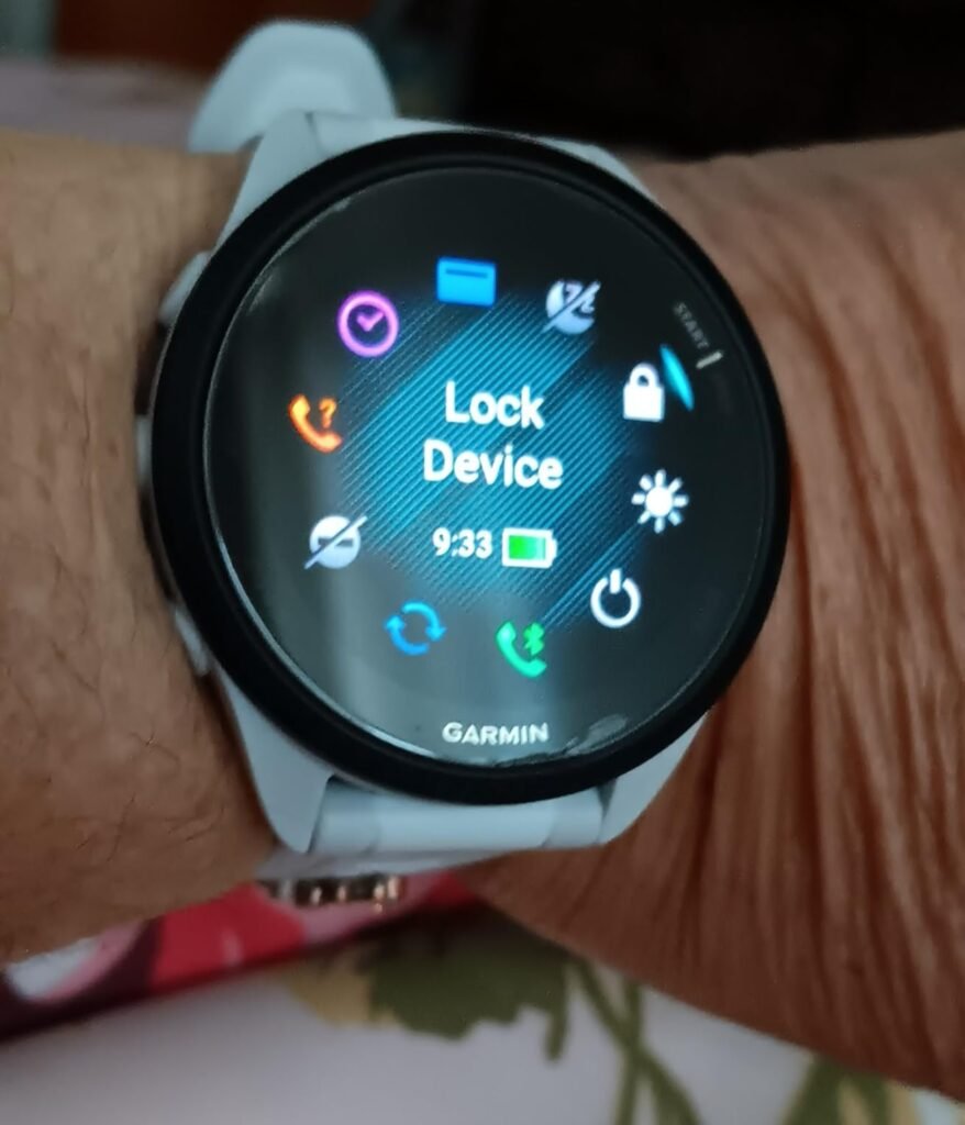 Garmin Forerunner 165 product view 3