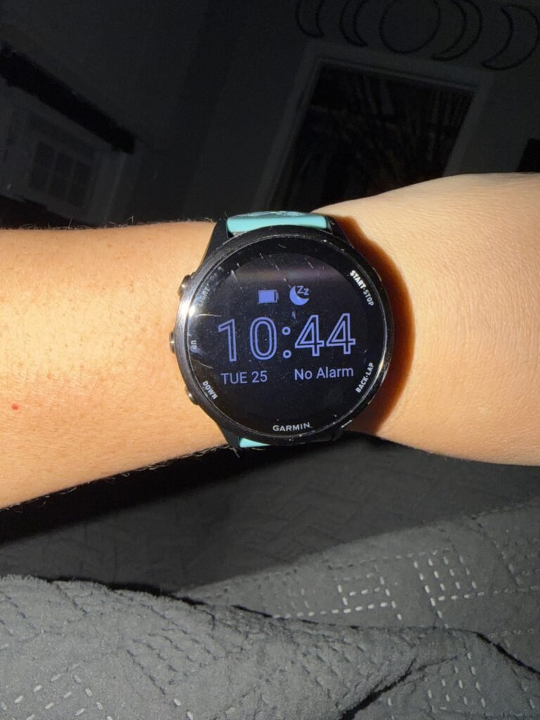 Garmin Forerunner 570 product view 2