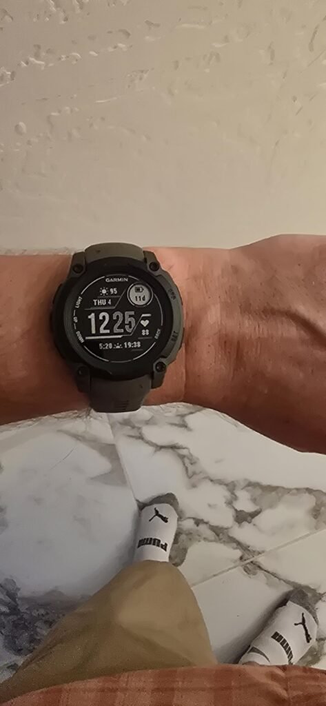 Garmin Instinct E product view 2