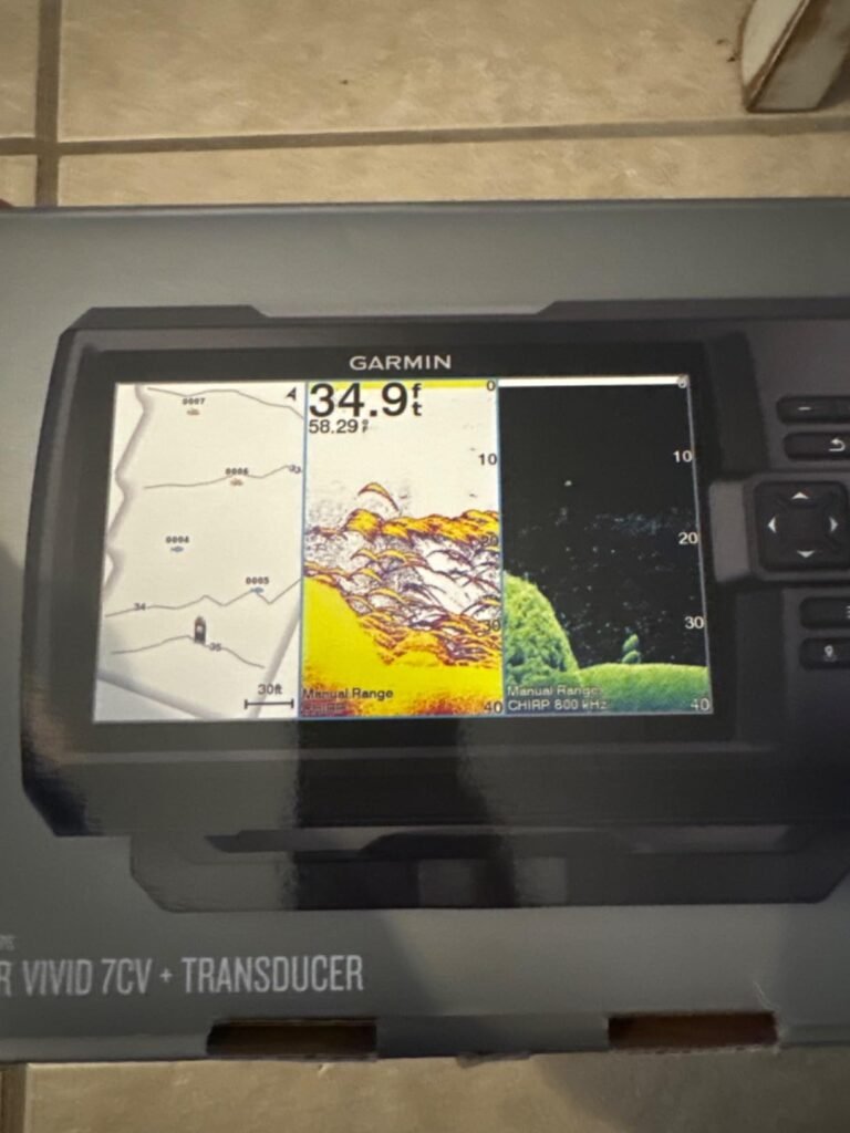 Garmin Striker Vivid 7cv product view 1