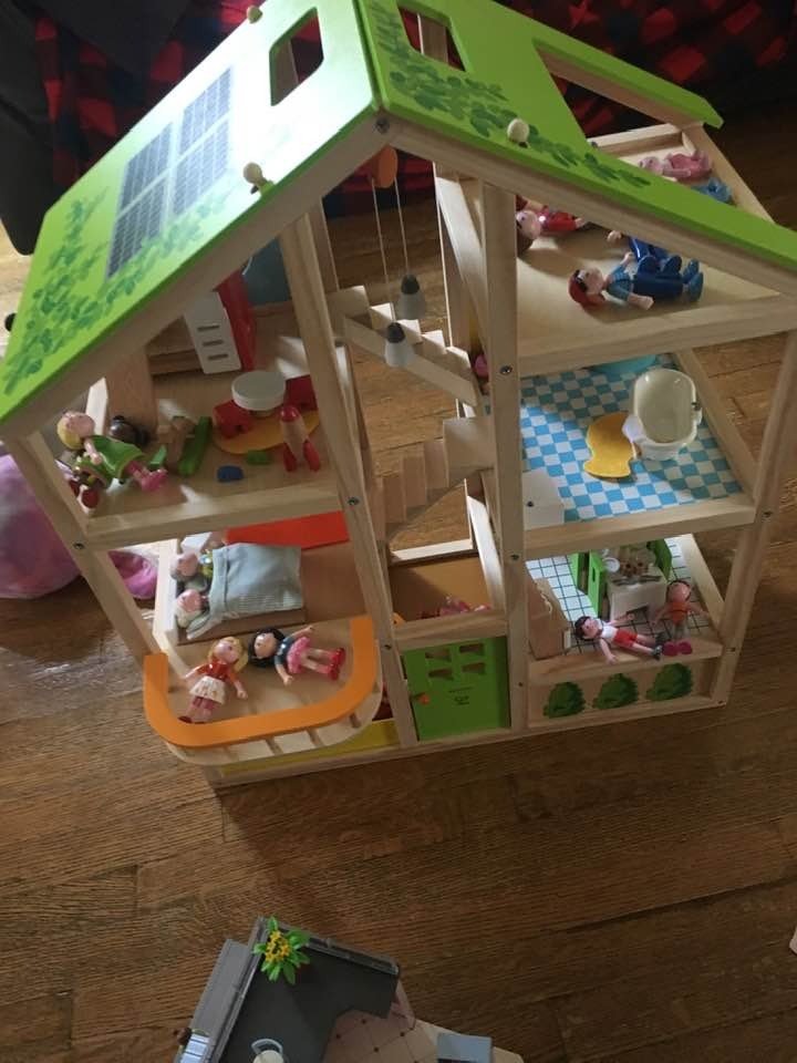 Hape All Seasons House product view 3