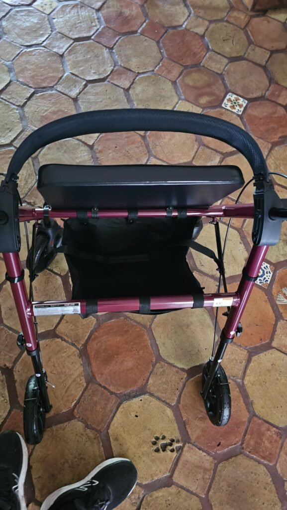 HOMLAND Lightweight Rollator product view 3