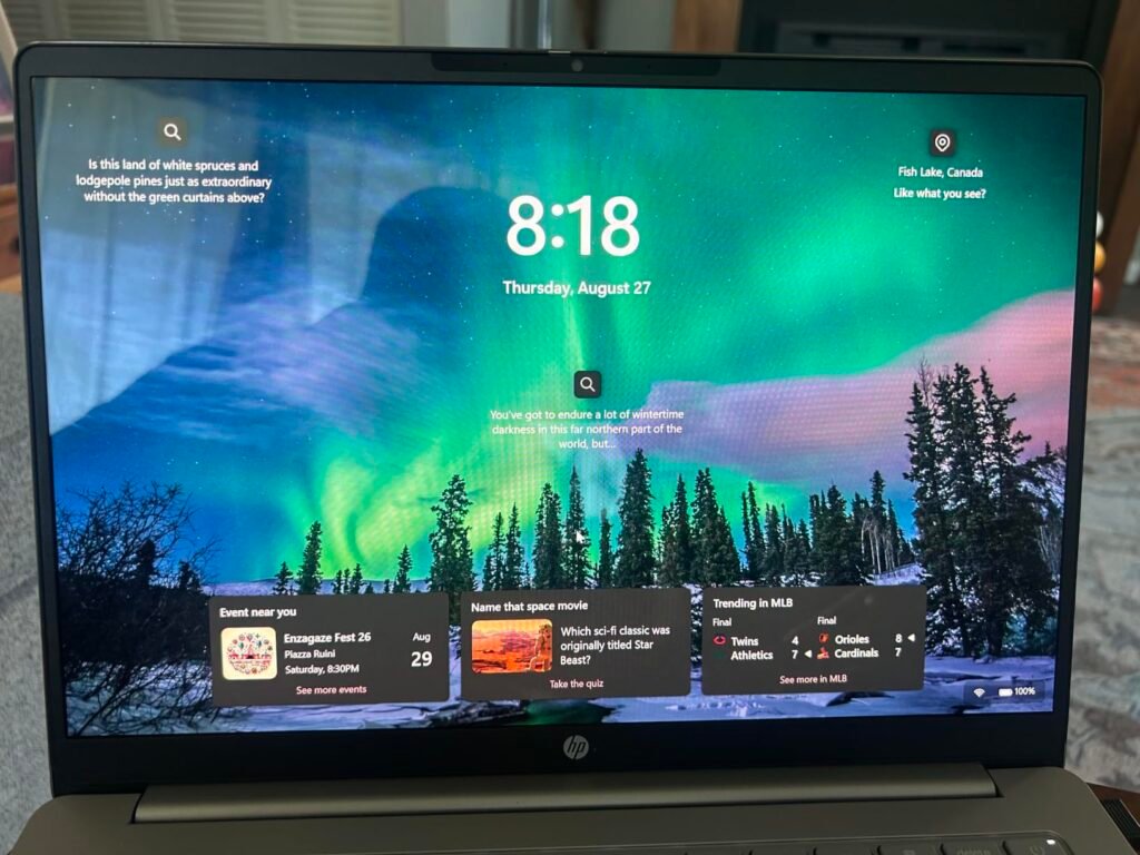 HP OmniBook 3 14 product view 2