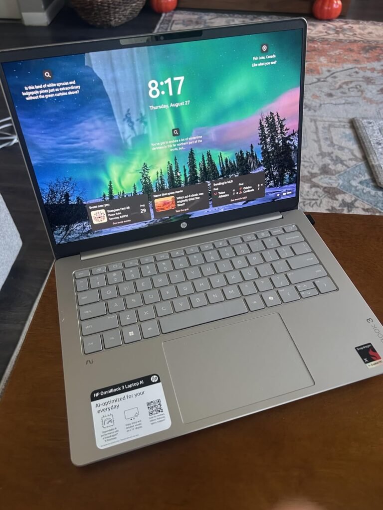HP OmniBook 3 14 product view 3