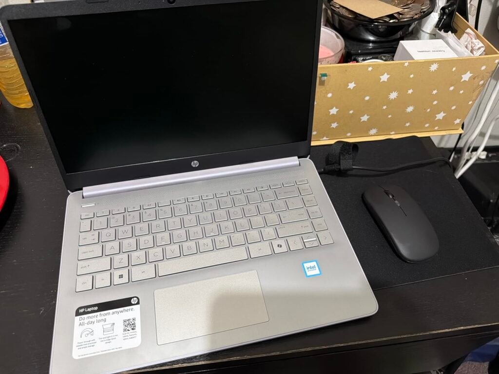 HP Ultrabook 14 Bundle product view 3