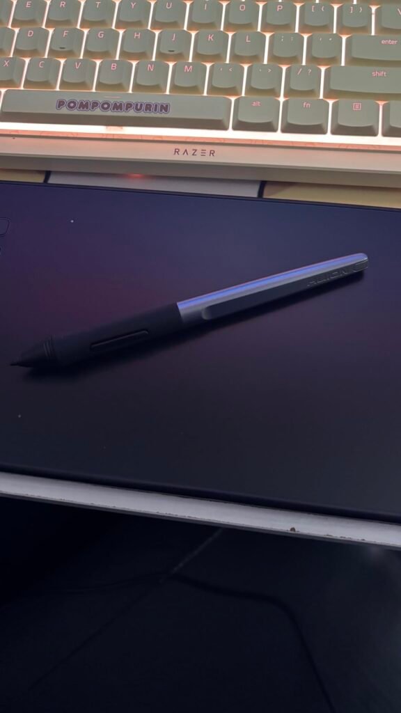 HUION Inspiroy 2 Large product view 3