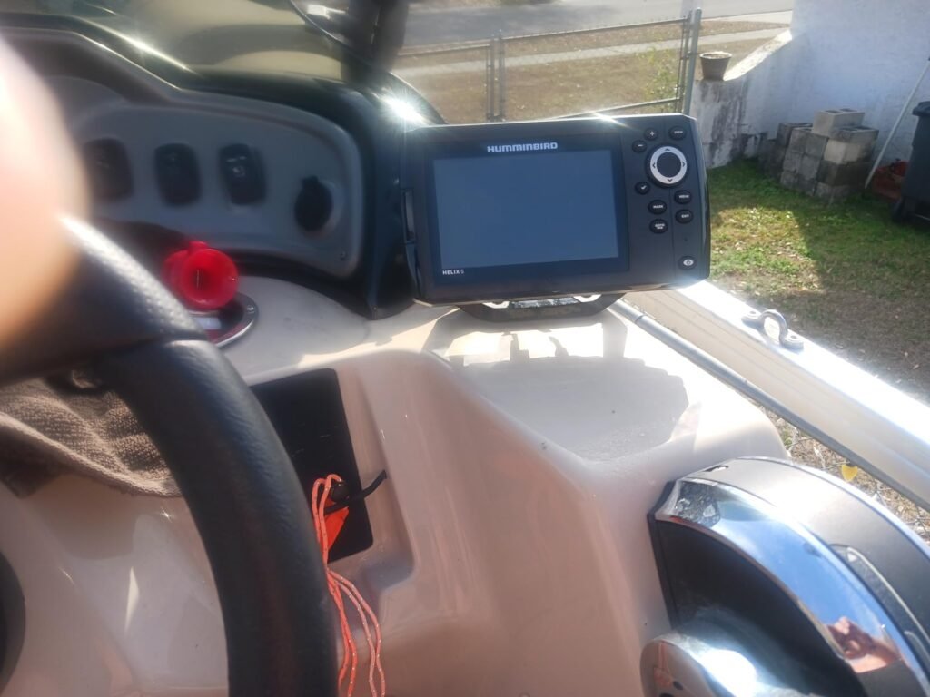 Humminbird Helix 5 CHIRP GPS product view 1