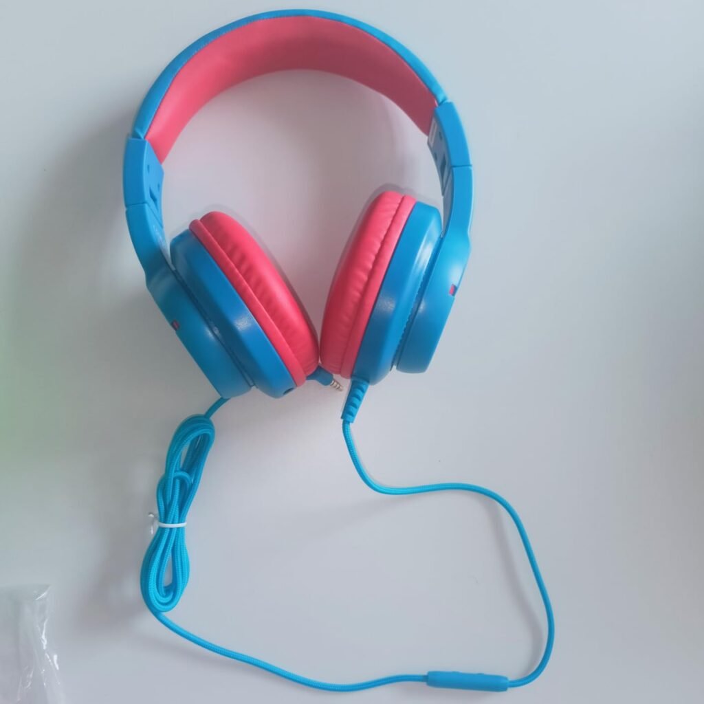 iClever HS19 Wired product view 1
