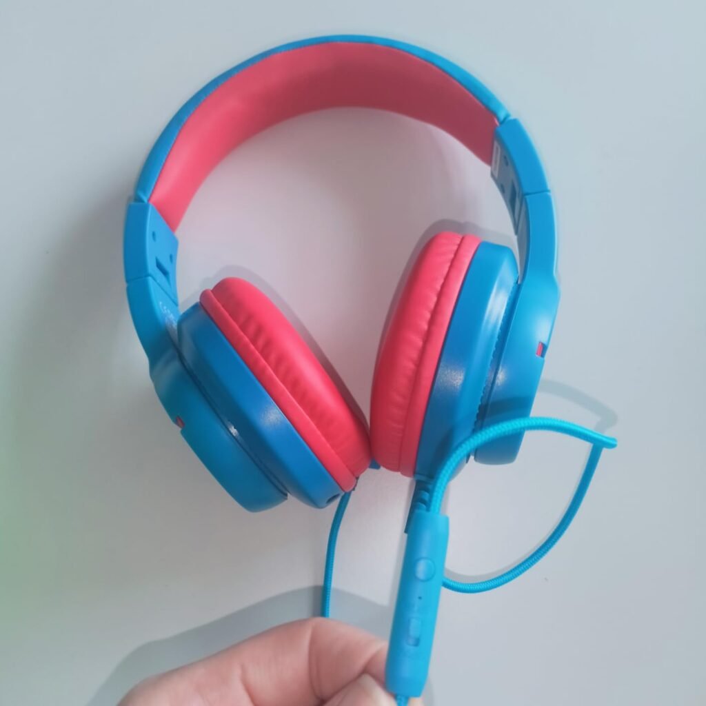 iClever HS19 Wired product view 2