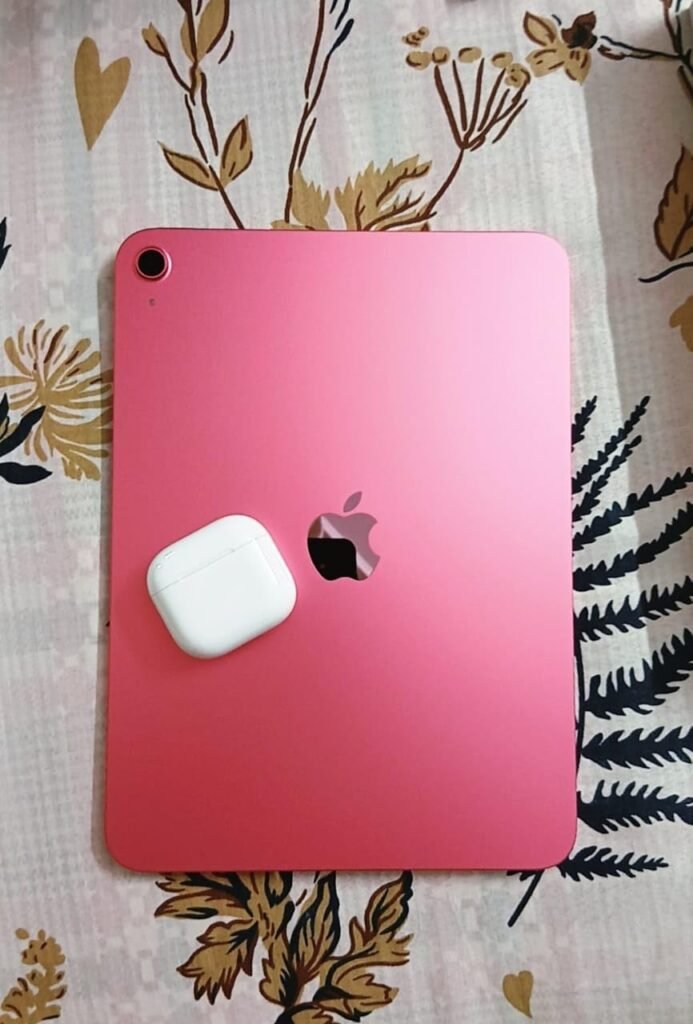 iPad 11-inch A16 product view 2