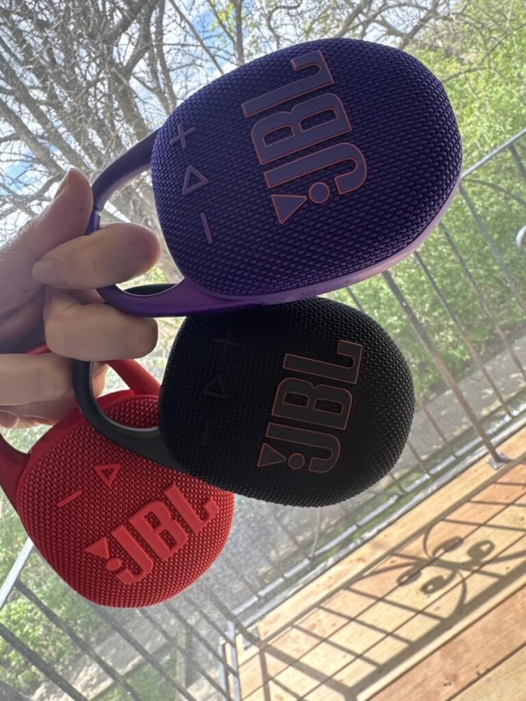 JBL Clip 5 product view 2